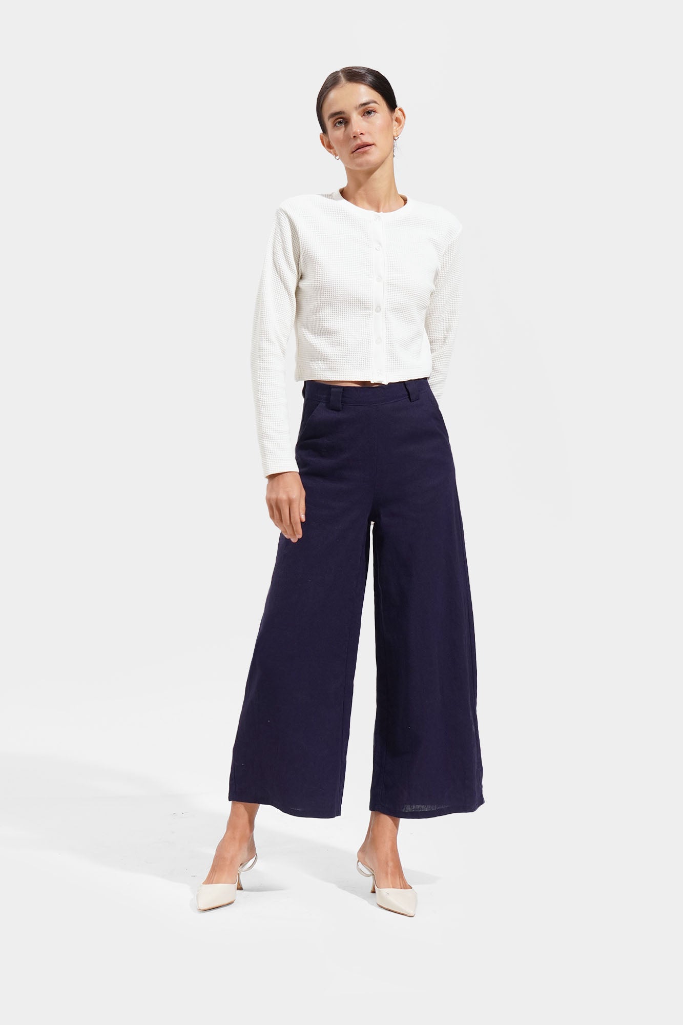979949-Off White (4).jpg